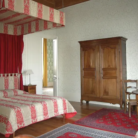 Chateau De Chorey Bed & Breakfast